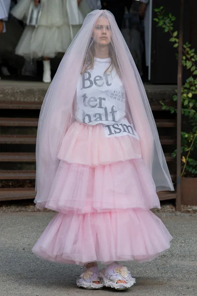 Look 20